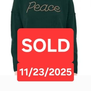 🛑SOLD🛑Vince Camuto Holiday Sweater Peace Embellished Green Small Womens